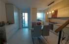 Casa la asfalt , zona centrala, constructie 2011, renovata - 5
