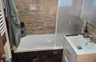 Renovat in totalitate -doar va asezati lucrurile(nemobilat sau mobilat) - 12