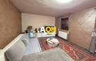 Casa 8 camere, cu 2 corpuri de cladire,  387 mp teren, zona Centru