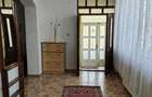 Inchiriez apartament in casa - 7