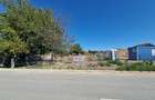 Corbu - Teren intravilan 885mp intre case - 35000euro - 1