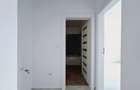 3 camere in bloc nou finalizat. Etajul 1. Model cu 2 balcoane. - 3