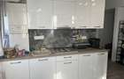 Apartament 2 camere, 50 m2, balcon si centrala proprie