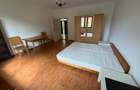 Apartament la casa 3 camere zona Tiglari - 11