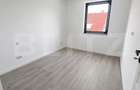 Apartament 3 camere + balcon, etaj 1 - 2