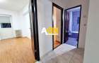 Apartament 3 camere, 2 bai, decomandat, etaj 3, Cetate, zona Mercur - 2