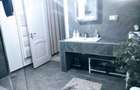 Casă cu Teren 850 Mp în Central - 1
