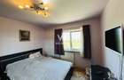 Apartament decomandat, cu 3 camere, 2 bai, 2 balcoane - Zona Strand - 2