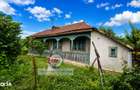 Malamuc, com. Ghergita - Casa tradi?ionala cu cerdac + 330 mp teren - 8