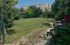 Central Ploiesti - vanzare casa , 2 anexe plus teren 881 mp - 2