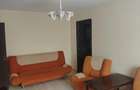 Inchiriez apartament cu 3 camere