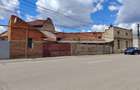 Vand urgent,negociabil, Casa 256 mp; 8 camere; teren 385mp; 65000 euro - 1