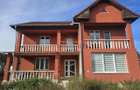 Casa de vanzare in Fundatura front 25m la E576 1C. - 10
