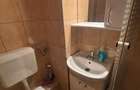 Inchiriez apartament cu 3 camere la 1 minut de Colina