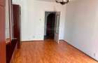 De inchiriat: Apartament 3 camere in Cristesti - 1