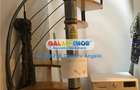 Calea Calarasilor vila P,+M 6 camere supr utila 200 mp