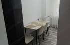 Inchiriez apartament . - 3