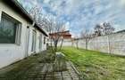 Casa individuala 7 camere+ apartament, 5 locuri de parcare. Sagului - 19