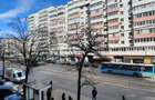 Vanzare apartament 3,camere, etaj 1, piata 1 Mai - 3