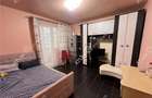 Garsoniera decomandata cu balcon la etajul 2 zona Turnisor d