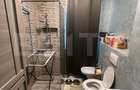 Apartament de vanzare, cu 3 camere, 92 mp, parcare, intermediar, zona