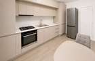 Apartament cu 3 camere, decomandat - zona Tractorul - 1