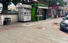 Inchiriez chiosc comercial 7 m2 statia Piata Mare, Botosani - 1