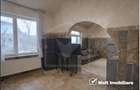 Vanzare casa –  zona semicentrala - 1