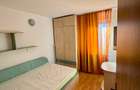 3 Camere Podu Ros 81 000 EUR (negociabil) Etaj 2/4 - 2