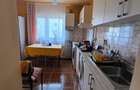 Ap 1 cam decom, et. 3, cu CT, balcon, mobilat clasic, zona Penny-Cl. Floresti