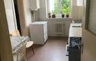 Se vinde apartament 3 camere in Cluj -Napoca , cartier Manastur, bloc caramida cu 4 niveluri, etaj 3 - 3