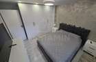 Trei camere decomandat ultra-renovat 2 bai Mcdonalds etaj 2 - 5