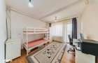 Apartament 3 camere de vanzare Parneava