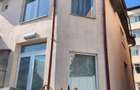 De inchiriat Vila pe str Miron Costin - 1