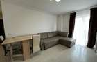 Inchiriez apartament, zona Vivo