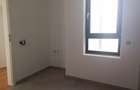 Casa aproape de scoala, gradinita, liceu, 4 camere, asfalt, toate utilitatile - 1