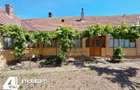Casa in Secusigiu cu teren 1459 mp, fs.20 ml, 4 camere +anexe