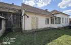 Casa cu doua corpuri de cladire, localitatea Chesint - 6