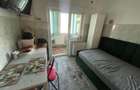 Vand apartament cu 2 camere decomandat