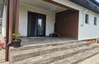 Casa spatioasa in zona linistita - 1