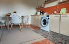 apartament la casa - zona Unirea - 3 camere - bucatarie - baie - teren generos - 1