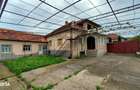Casa langa Oradea 177 mp, 4800 mp teren 77.500 Eur