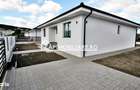Casa la cheie pe 1 nivel 4 camere 2 bai,145 mp,500 mp teren - 14