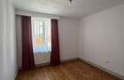 Apartament 2 camere semidecomandat