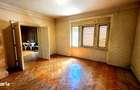 Apartament cu 4 camere , garaj si teren de 420 mp de vanzare zona Sub