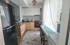 Apartament cu 3 camere semidecomandat în Central - 1