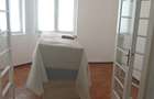 3 camere NEMOBILAT et 2 vila zona Tineretului metrou 600 m