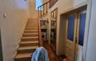 Casă individuală de vânzare – 238 mp, zonă centrală, 7 camere, garaj