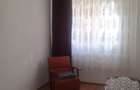 Apartament doua camere decomandat de vanzare