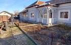 Casă cu 4 camere în Mârzănești - 1